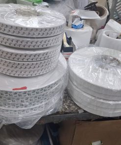 Alternative view of In Tem Nhãn Cuộn